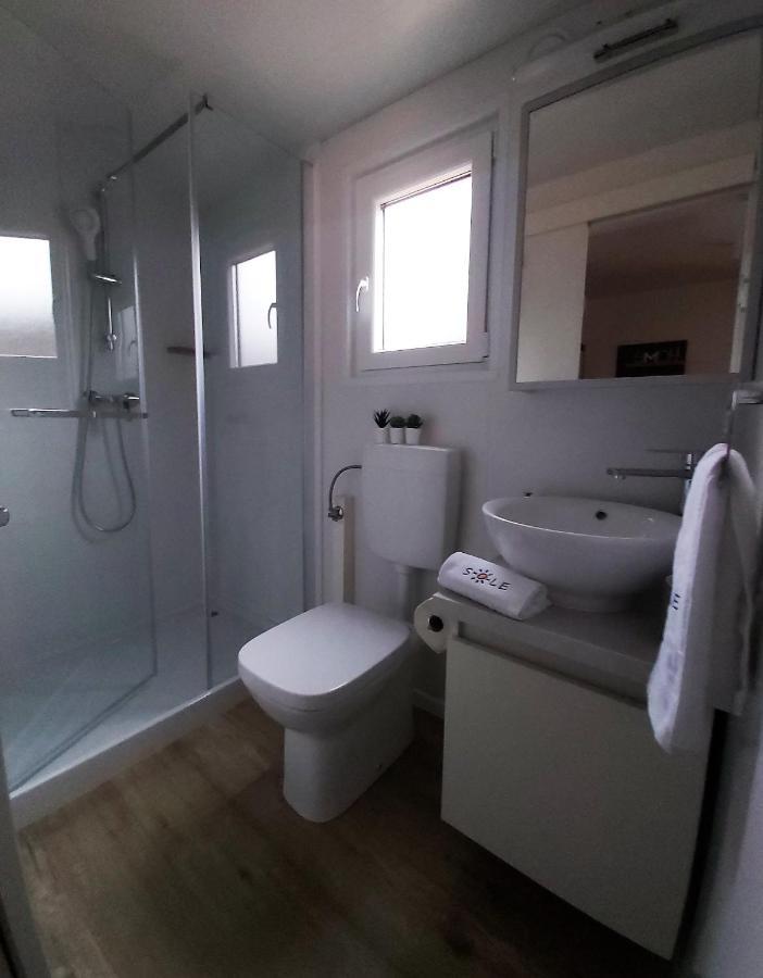 Mobile Home Sole Biograd Na Moru Exterior foto