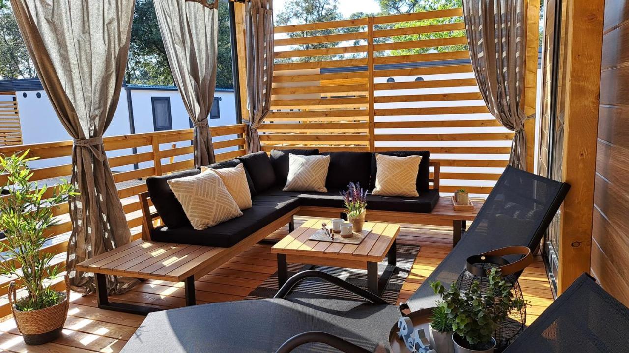 Mobile Home Sole Biograd Na Moru Exterior foto