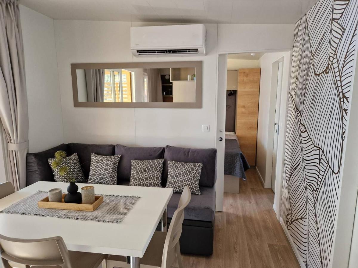 Mobile Home Sole Biograd Na Moru Exterior foto